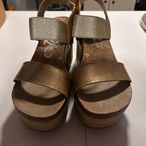 OTBT
Gold leather Copper slingback wedges
Women size 8